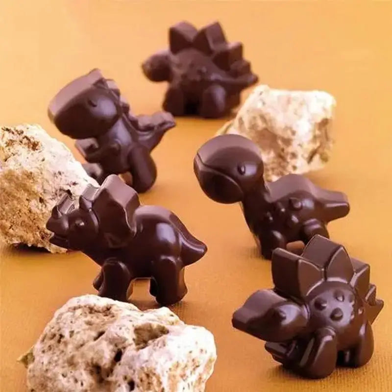 Moule à chocolat dinosaure 48 cavités, moule à bonbons en silicone en forme de coquille de dinosaure avec compte-gouttes, bac à glaçons mignon à faire soi-même, moule à fondant pour bonbons QQ